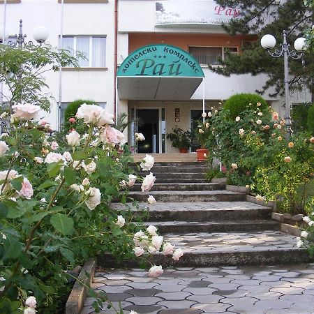 Paradise Hotel Madzharovo Eksteriør bilde