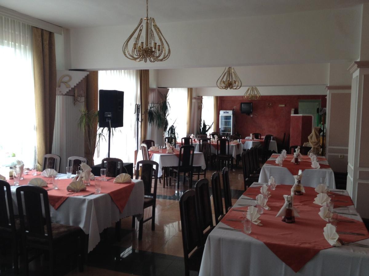Paradise Hotel Madzharovo Eksteriør bilde